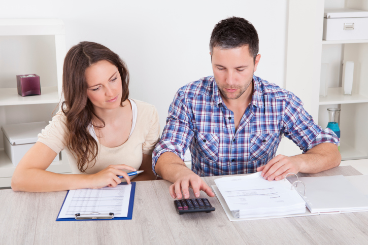 How to Use a Mortgage Calculator to Determine Your Monthly Payments, Interest and More